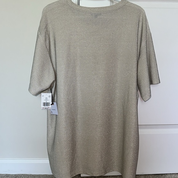 Altar’d State tee - Picture 4 of 5